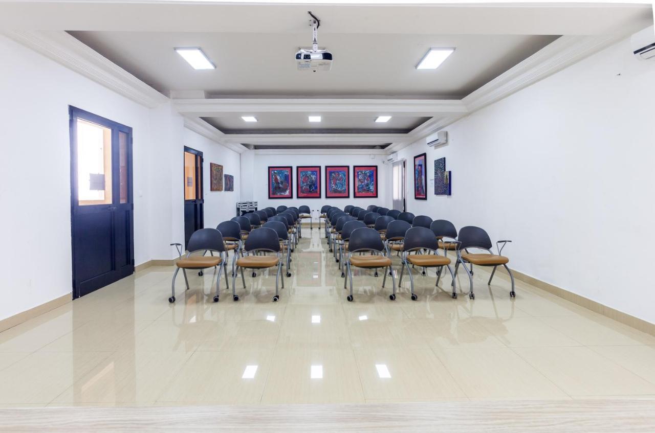 Wakola Hotel Cheikh Anta Dakar Kültér fotó